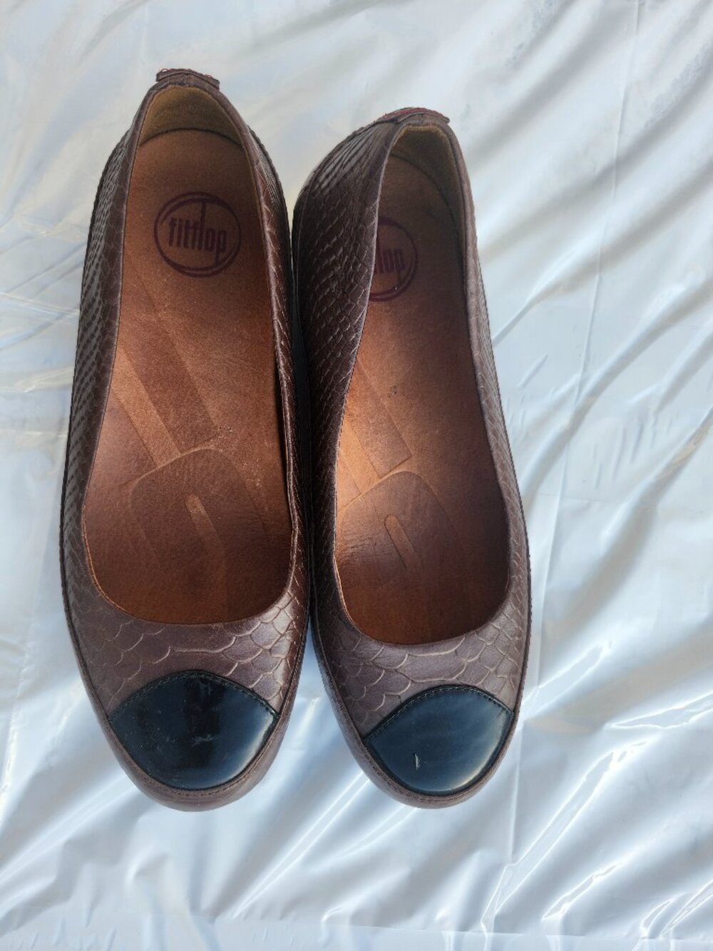 Very strong, comfortable, and Beautiful shoes